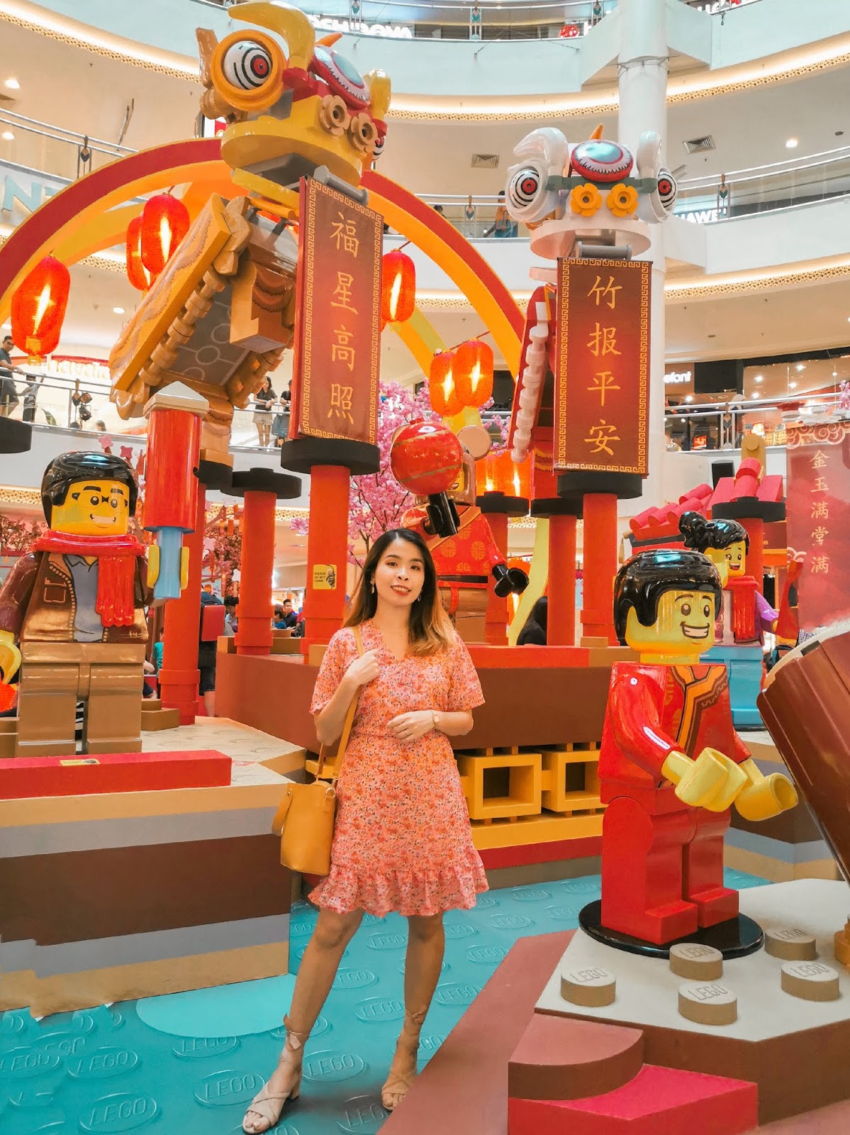 Dress shops sales in mid valley